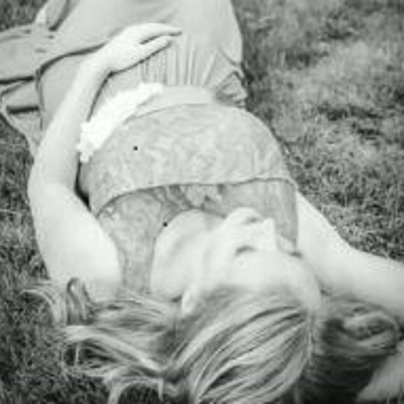 NWT Maternity Maxi Dress Mauve With Lace Trim & Sash. Soft material. - Picture 6 of 8